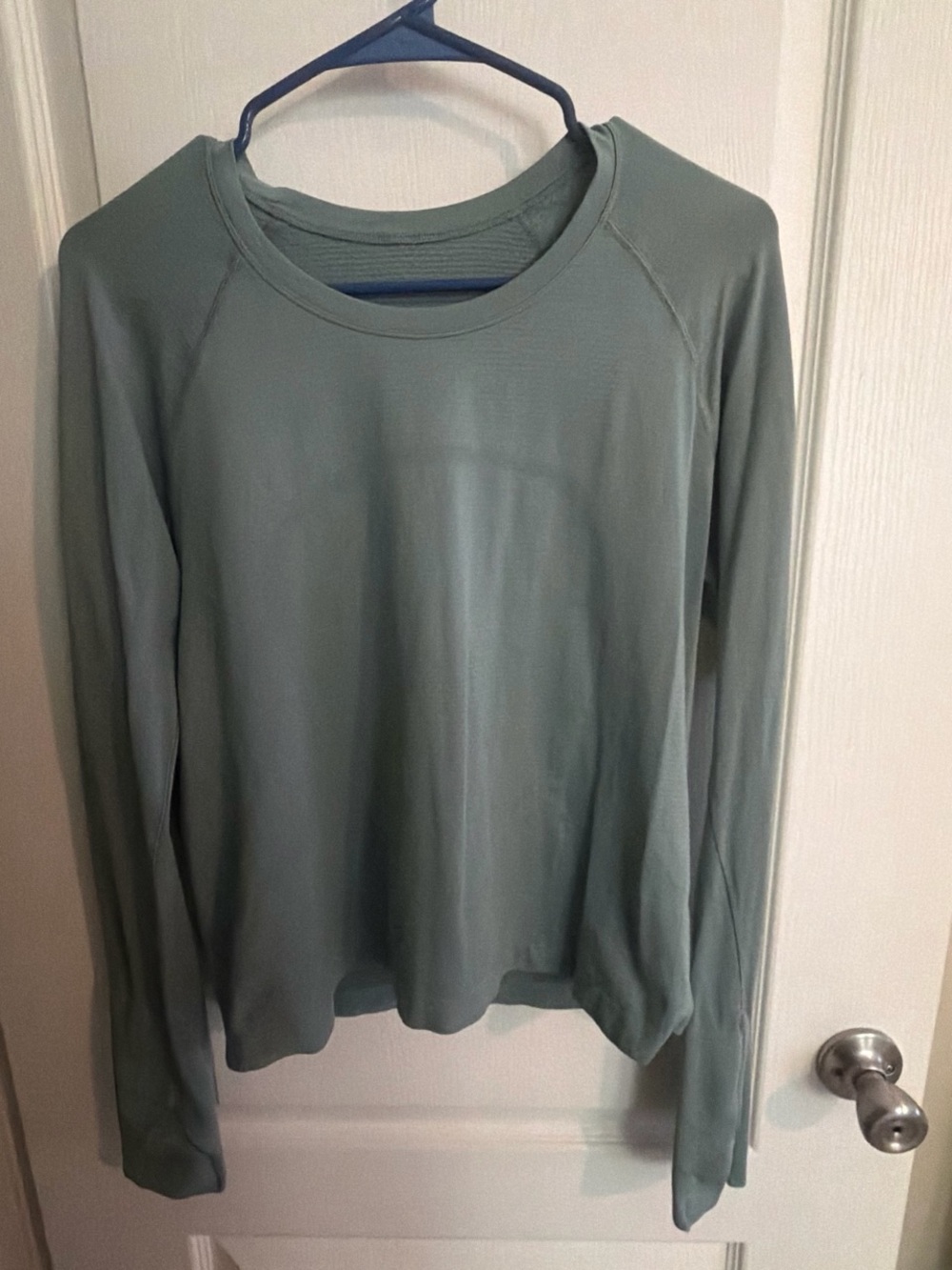 Lululemon Cropped Sage Green Long Sleeve Razorback Tank